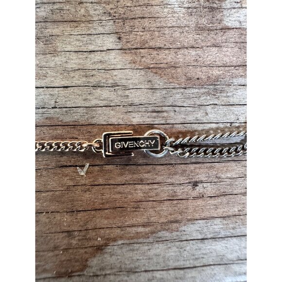 Givenchy Necklace Gold-Tone Necklace With Crystal Accents & Adjustable Chain - Picture 3 of 7